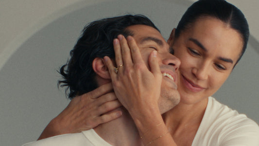 nevroznanost se povezuje z nego kože: kako dotik podpira dobro počutje in povezavo med kožo in umom